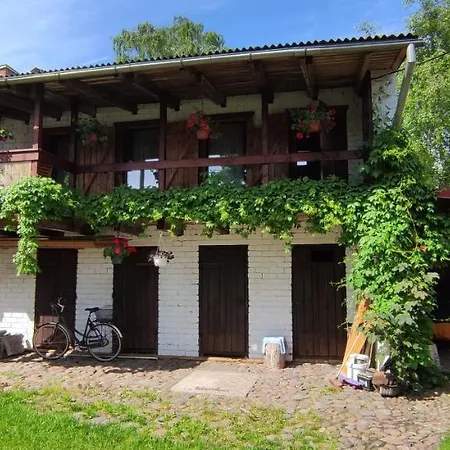 Toma Street Apartman *